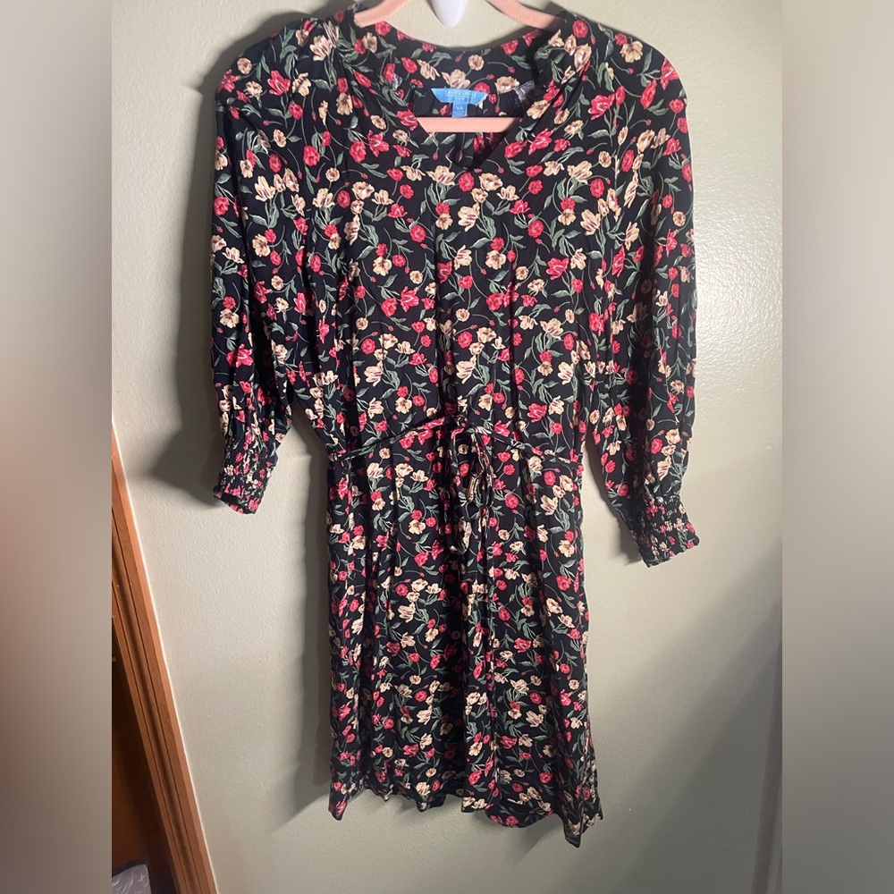 Draper James Dress  XS Black Floral Dark Fairy Cottagecore dark academia A002
